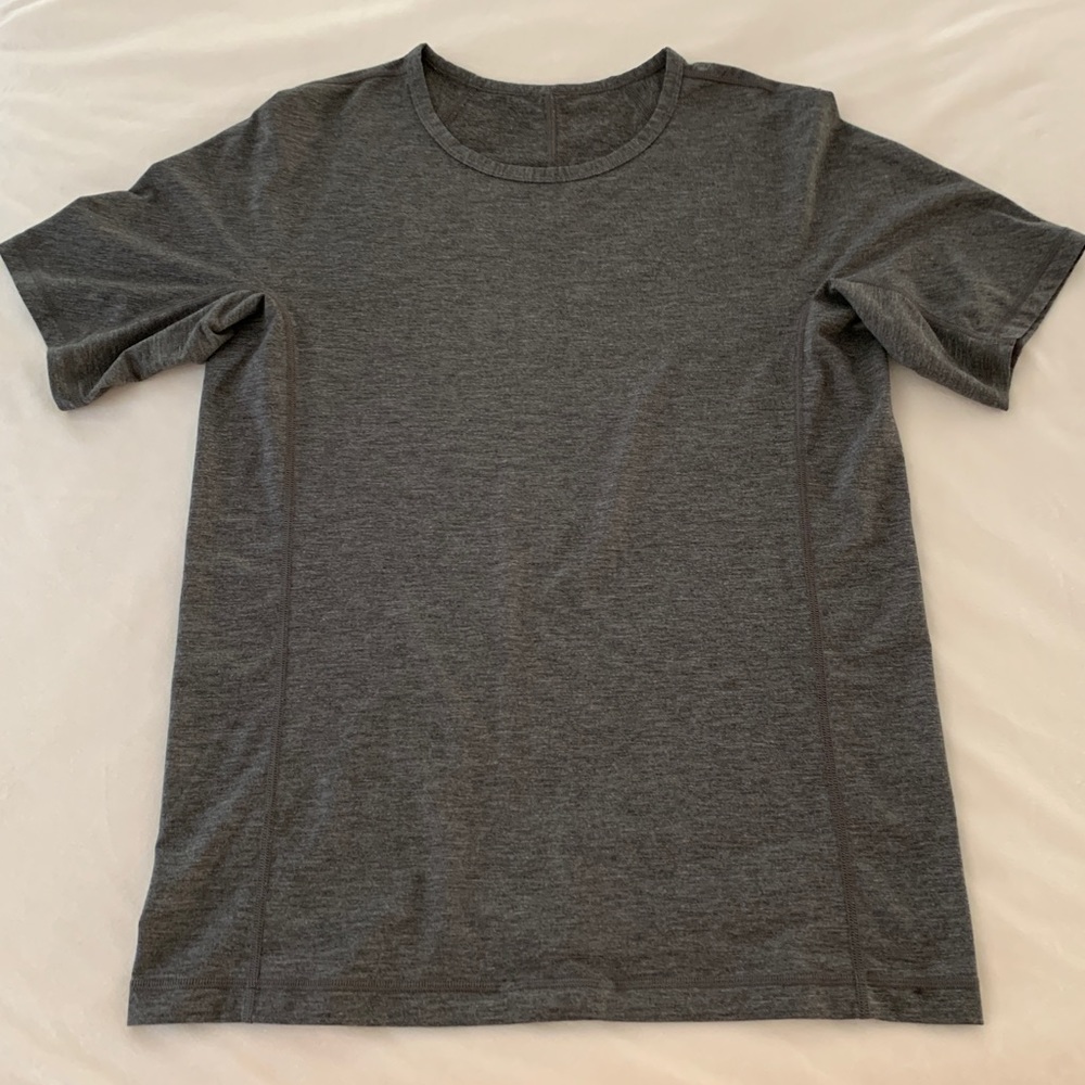 Lululemon Tee